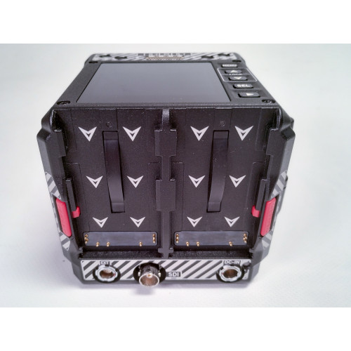 Комплект камера RED DIGITAL CINEMA KOMODO 6K Digital Cinema Camera (Canon RF) (710-0333-KIT-H) | від бренду Red