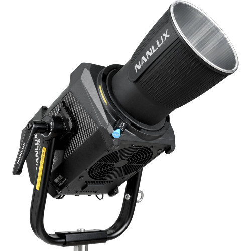 Студійне освітлення Nanlux Evoke 1200B LED Bi-Color Spot Light (Evoke 1200B KIT) | від бренду Nanlux