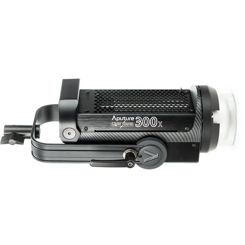LED прожектор Aputure Light Storm LS 300X (V-mount)
