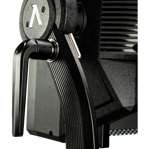 LED панель Aputure Nova P600C Kit with Case (APK0179A81) | Aputure