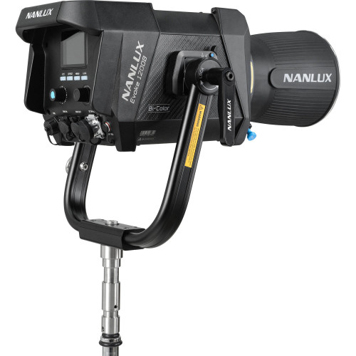 Студійне освітлення Nanlux Evoke 1200B LED Bi-Color Spot Light (Evoke 1200B KIT) | від бренду Nanlux