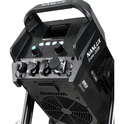 Студійне освітлення Nanlux Evoke 1200B LED Bi-Color Spot Light (Evoke 1200B KIT) | від бренду Nanlux