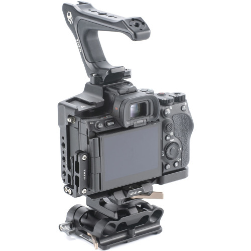 Клітка Tilta Half Cage Lightweight Kit with 15mm LWS Baseplate for Sony a7R V (Black) (TA-T46-B-B) | Tilta