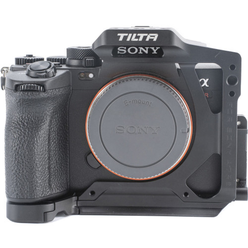 Клітка Tilta Half Camera Cage for Sony a7R V (Black) (TA-T46-HCC-B) | Tilta