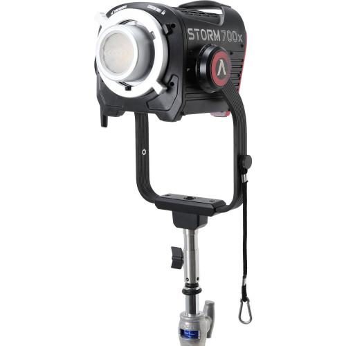 Студийное освещение Aputure STORM 700x Tunable White LED Monolight (AP0701017T) | Aputure