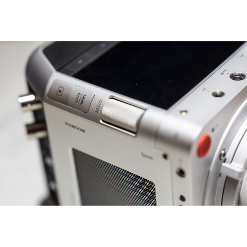 Кінокамера Pixboom Spark 4K Global-Shutter S35 Cinema Camera with 2.5TB SSD Card (Canon EF, Silver) (PXB-SPK-S-F-S) | від бренду PIXBOOM