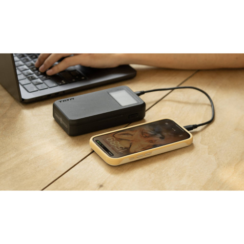 Універсальний зарядний пристрій та картридер Tilta All-in-One Recharge Companion for NP-FZ100 (TBC-ARC-FZ100-B) | від бренду Tilta
