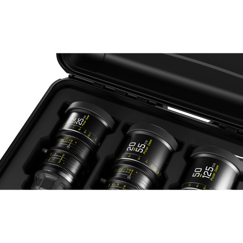 Комплект об'єктивів DZOFilm Pictor T2.8 Super35 Zoom 3-Lens Kit (PL & EF Mount, Black) (DZO-7220001B/2B/4B-Kit) | DZOFilm