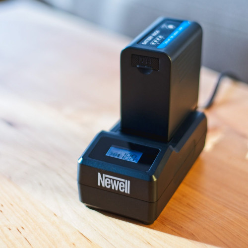 Зарядний пристрій Newell Ultra Fast для NP-F, NP-FM (NL0467) | Newell
