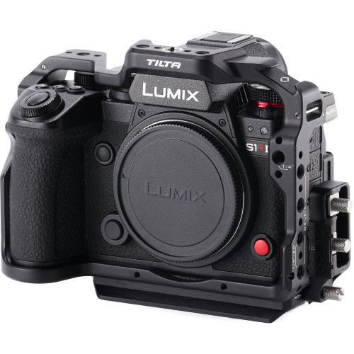Клітка Tilta Full Camera Cage for Select Panasonic Lumix Cameras (Black) (TA-T80-FCC-B) | Tilta